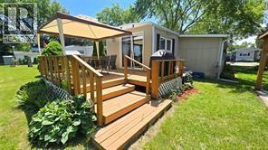 1940 London Line Unit# 84, Sarnia, ON - Outdoor