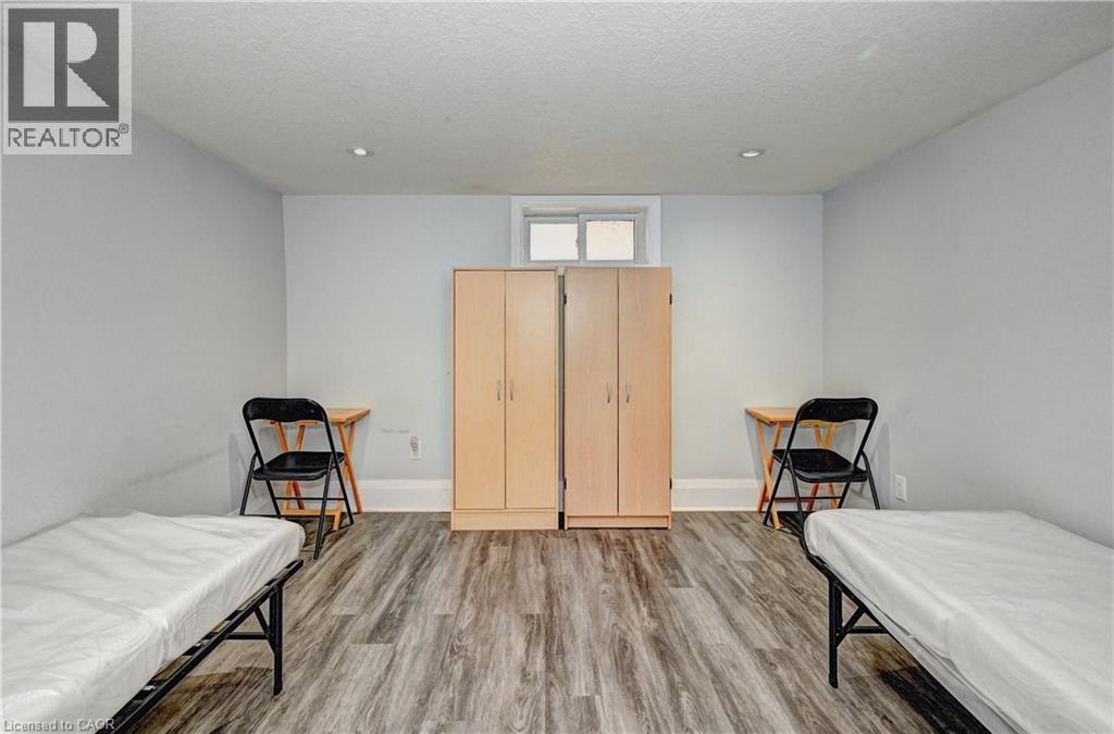 158 Plymouth Road, Kitchener, ON