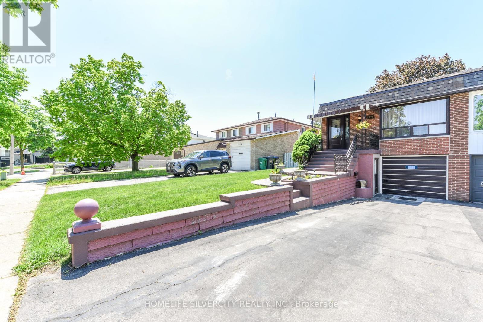 7378 Bybrook Drive, Mississauga, ON - Outdoor