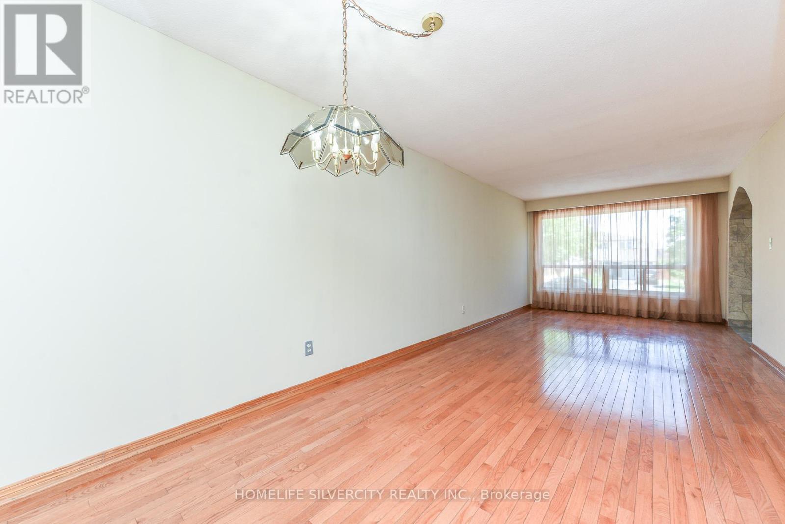 7378 Bybrook Drive, Mississauga, ON - Indoor Photo Showing Other Room