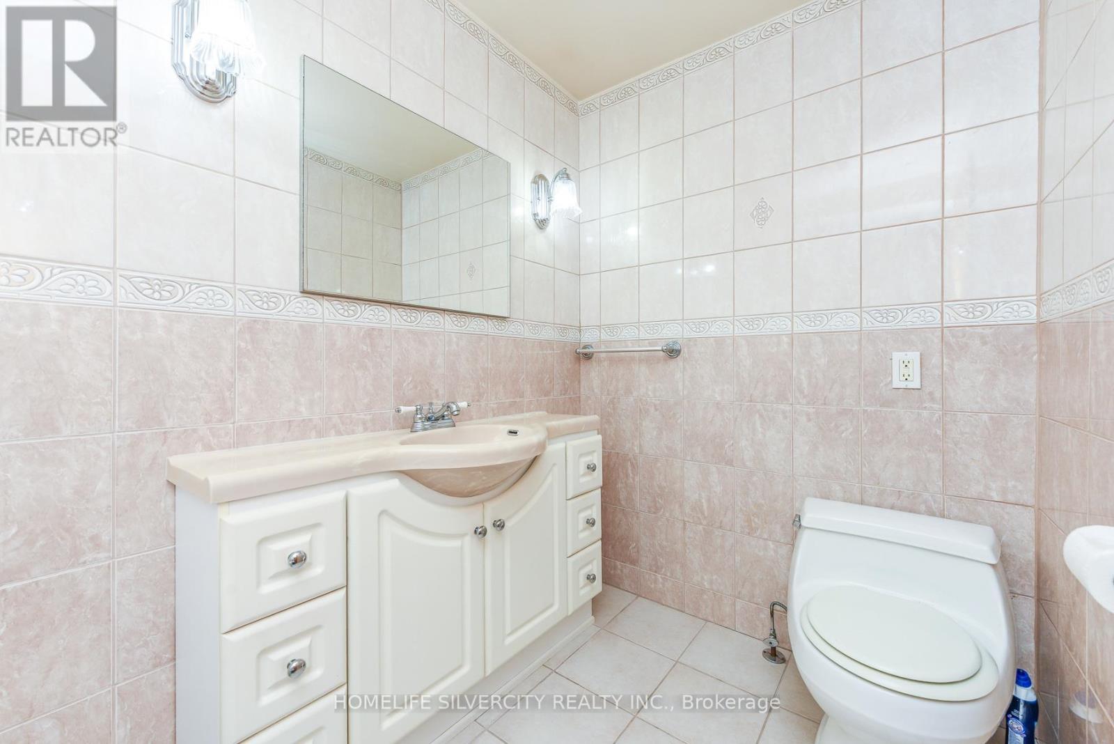7378 Bybrook Drive, Mississauga, ON - Indoor Photo Showing Bathroom