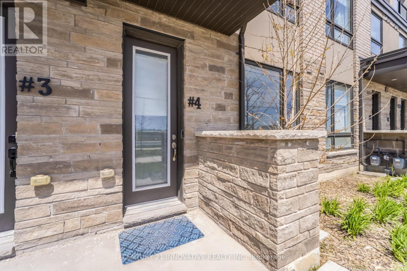 4 - 624 Rexdale Boulevard, Toronto, ON - Outdoor