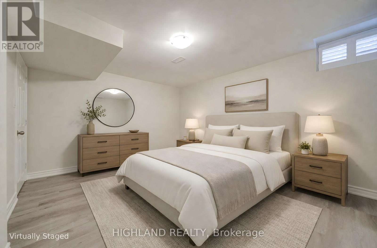 4777 Crystal Rose Drive, Mississauga, ON - Indoor Photo Showing Bedroom
