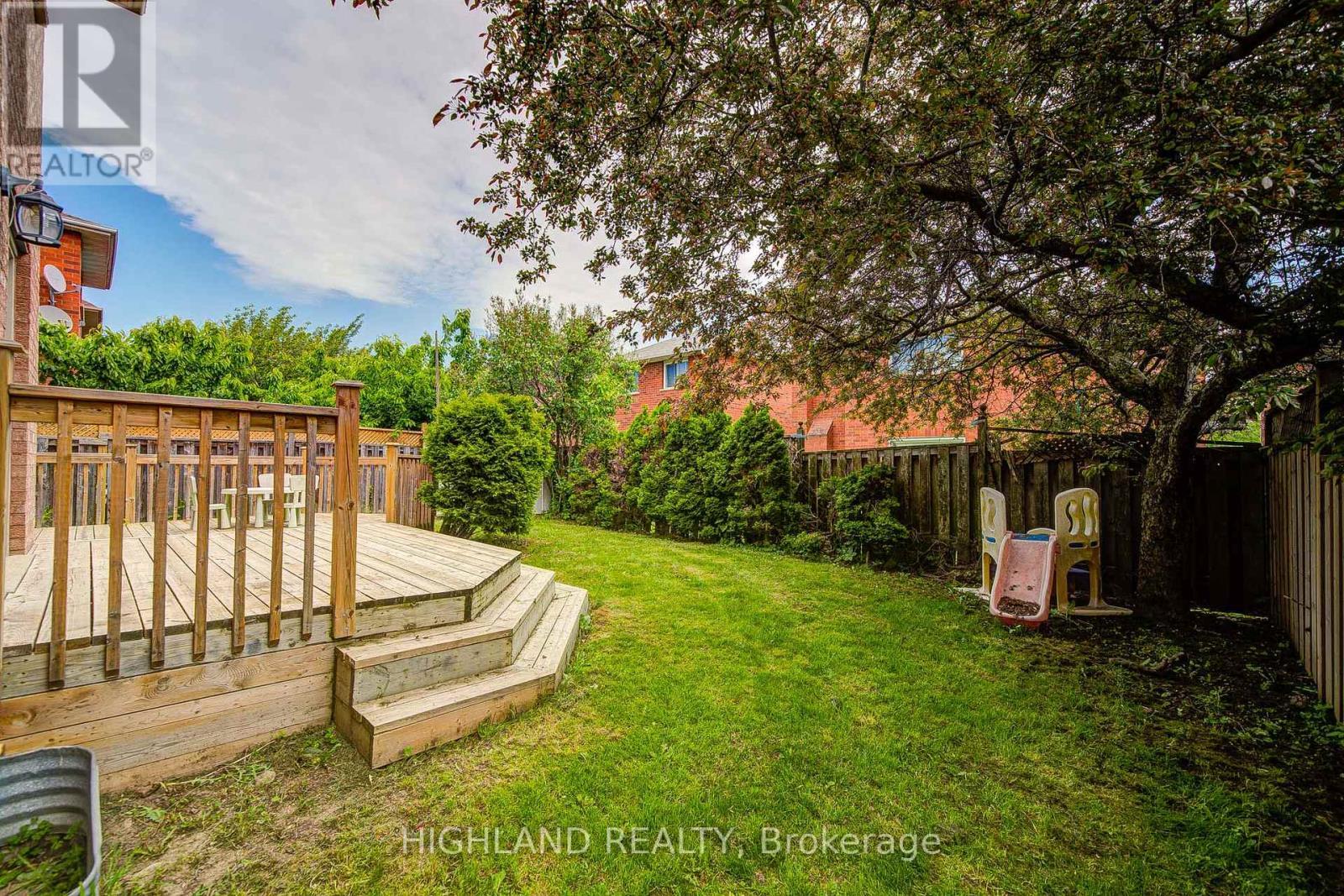 4777 Crystal Rose Drive, Mississauga, ON - Outdoor