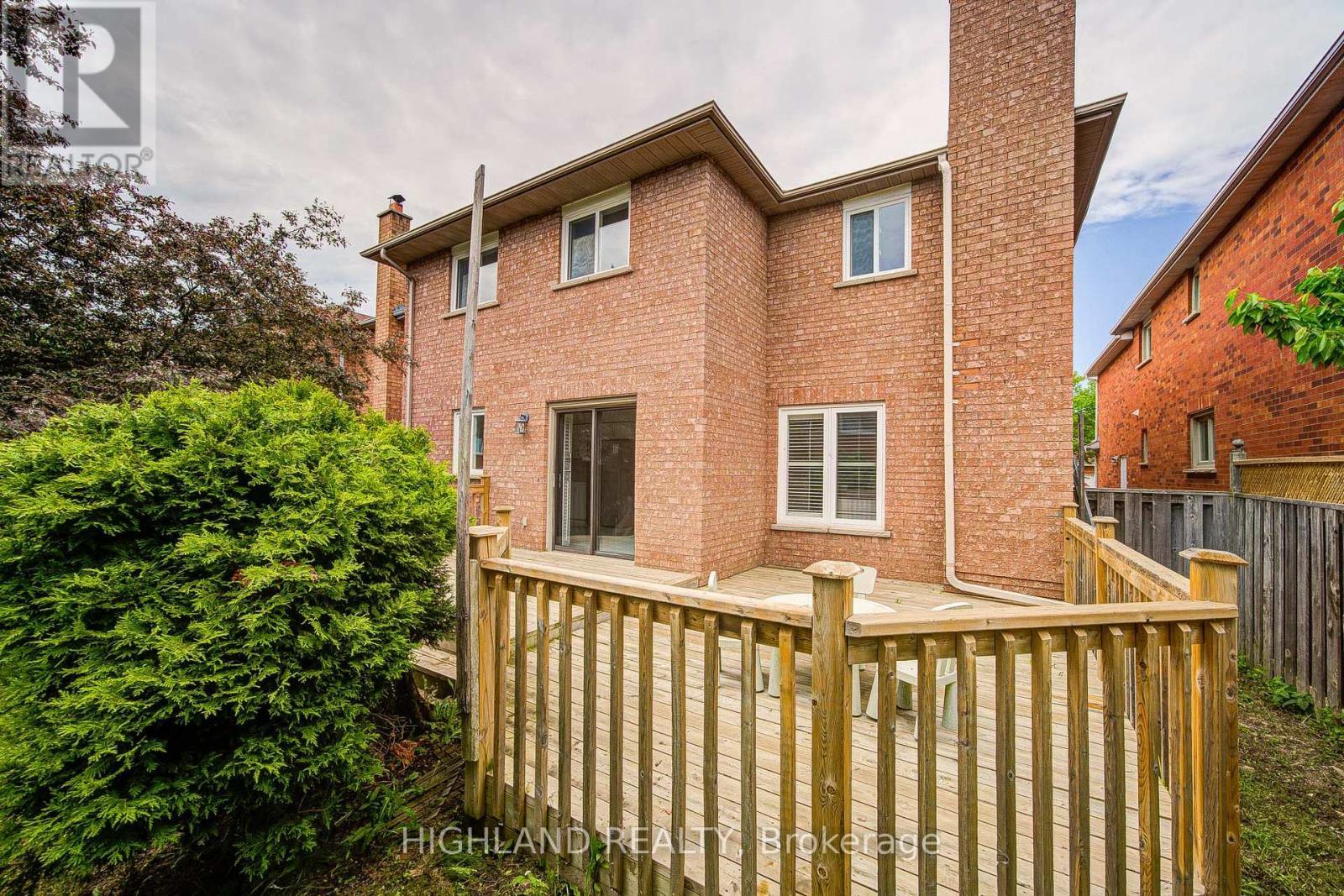 4777 Crystal Rose Drive, Mississauga, ON - Outdoor With Exterior