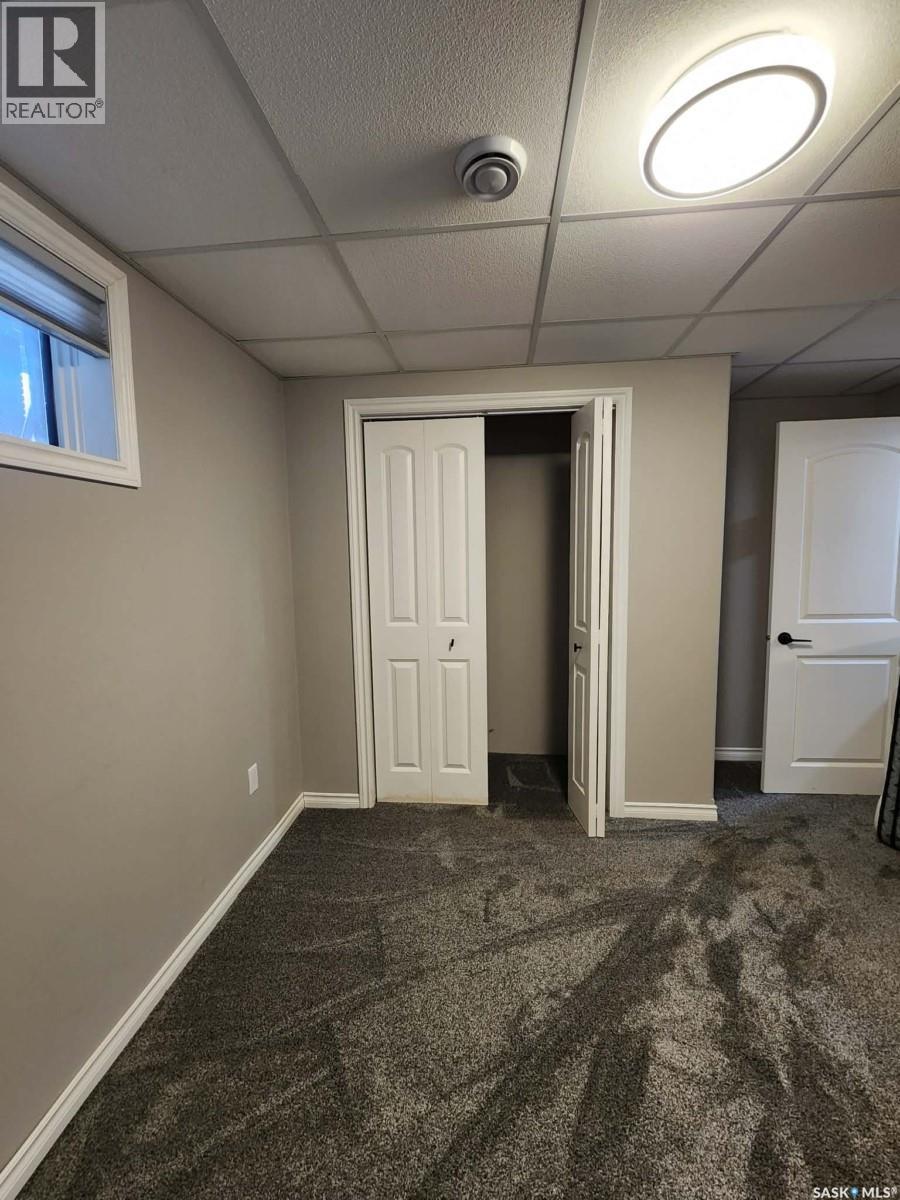 891 2Nd Street E, Shaunavon, SK - Indoor Photo Showing Other Room