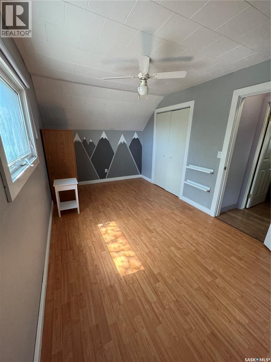 237 Perkins Street, Estevan, SK - Indoor Photo Showing Other Room