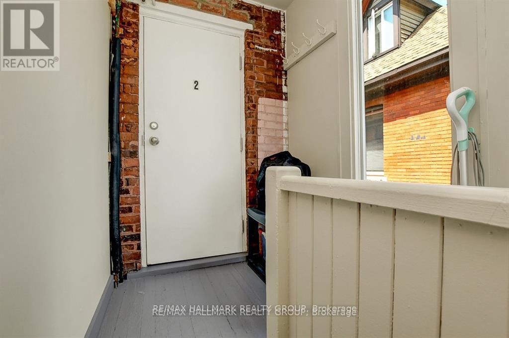 120 Strathcona Avenue, Ottawa, ON - Indoor Photo Showing Other Room
