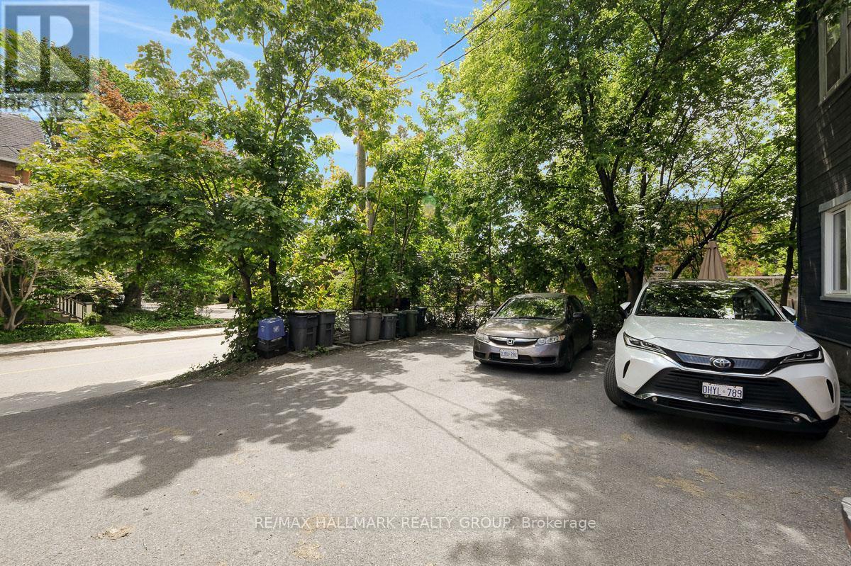 120 Strathcona Avenue, Ottawa, ON - Outdoor