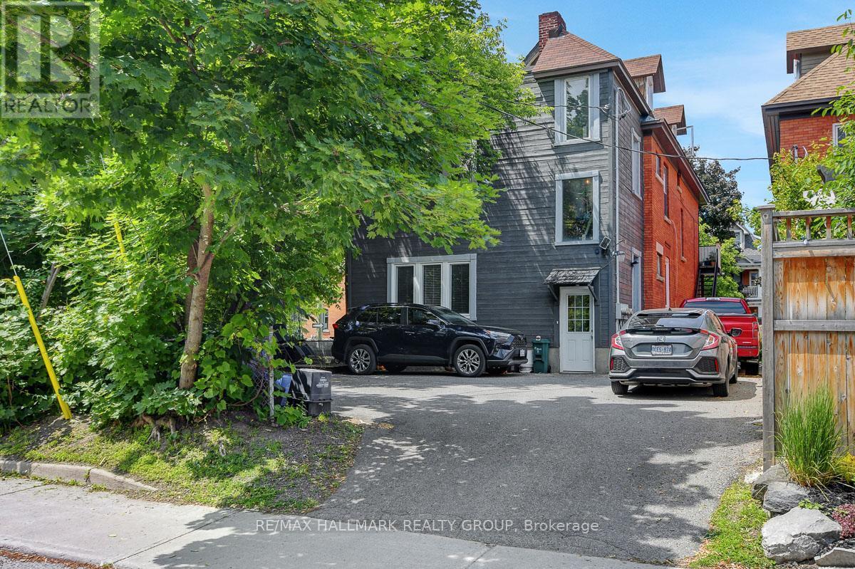 120 Strathcona Avenue, Ottawa, ON - Outdoor