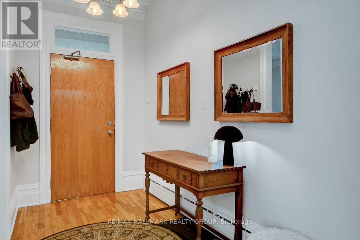 120 Strathcona Avenue, Ottawa, ON - Indoor