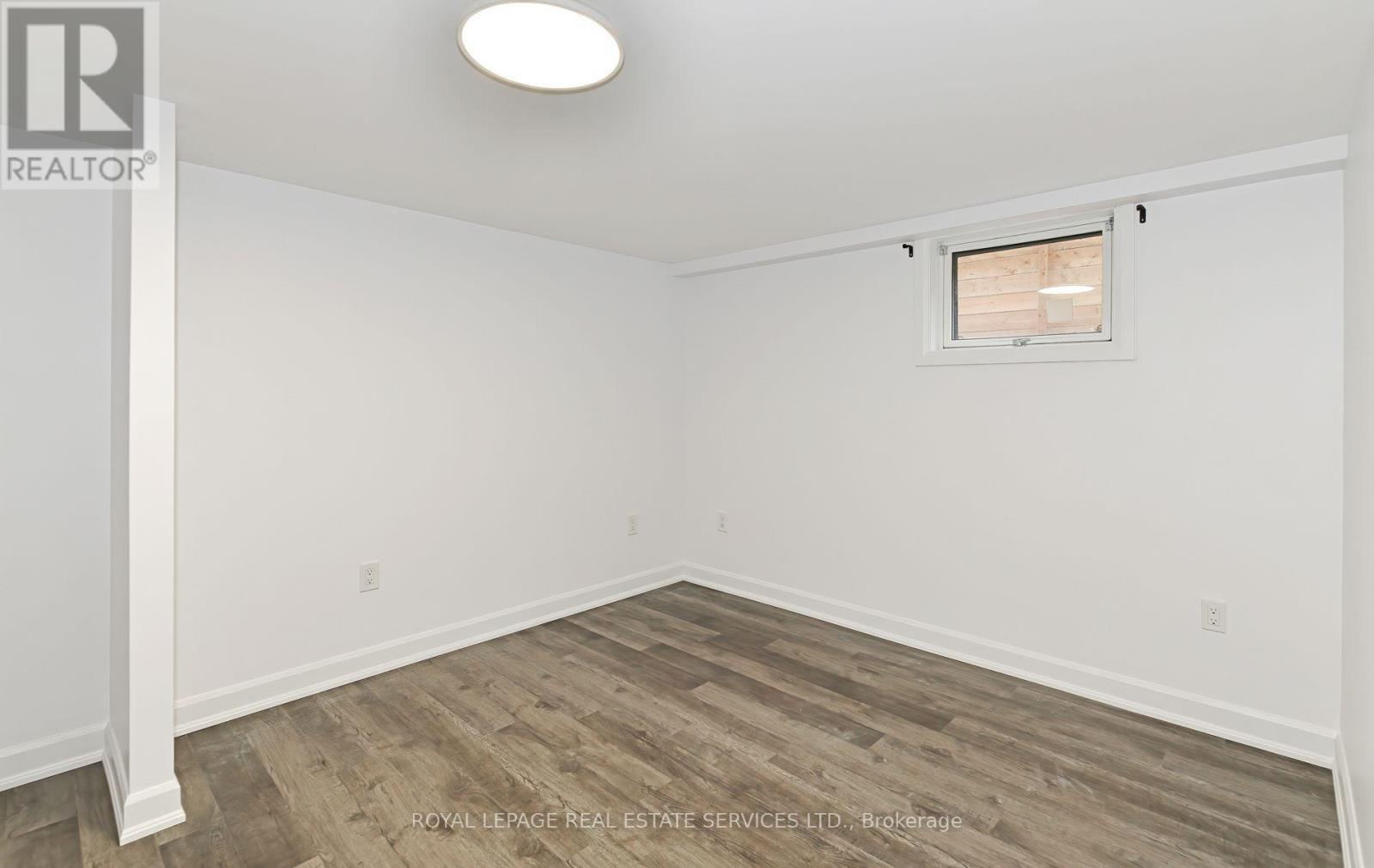 3 Kellogg Street, Toronto, ON - Indoor Photo Showing Other Room