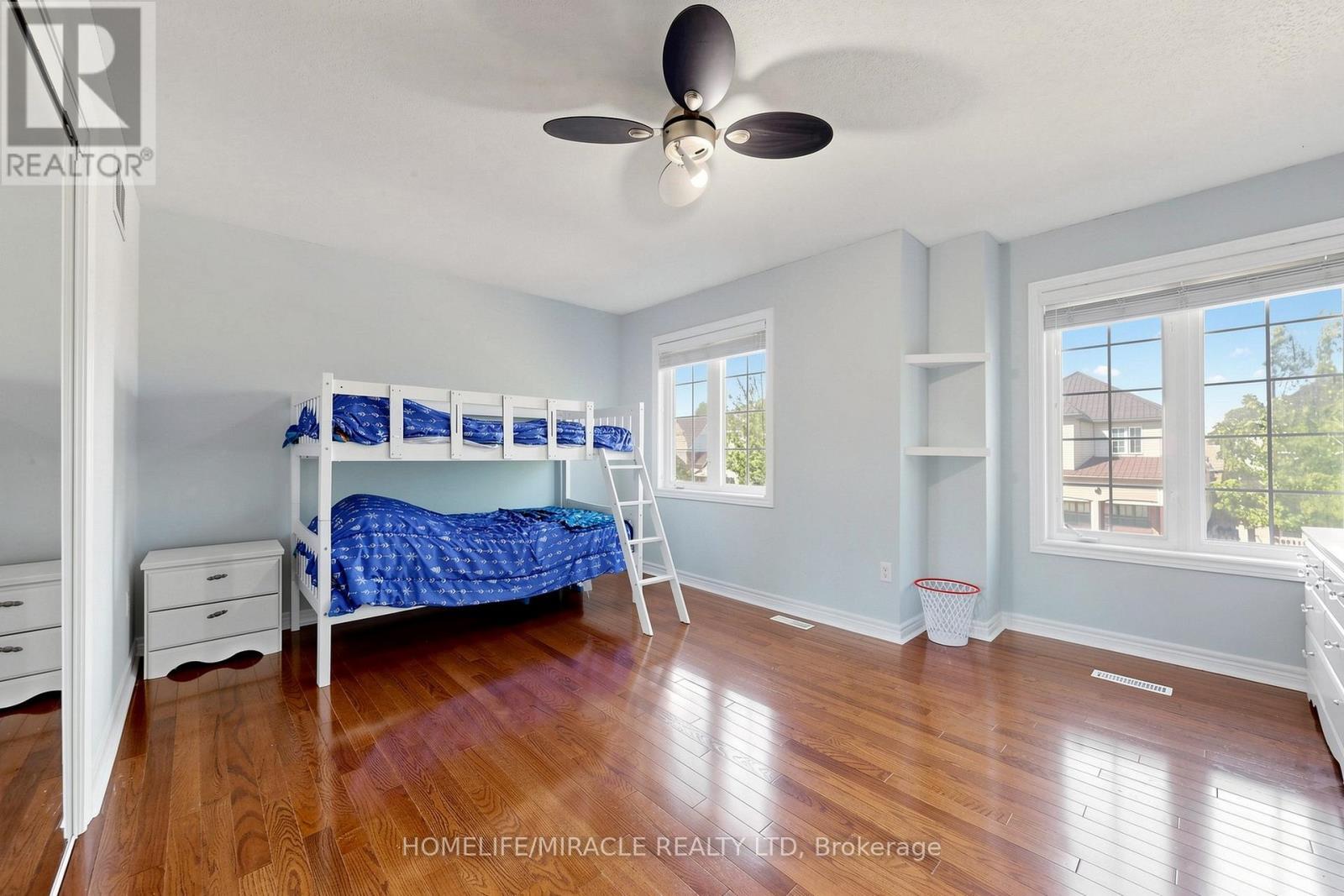 1026 Holdsworth Crescent, Milton, ON - Indoor Photo Showing Other Room