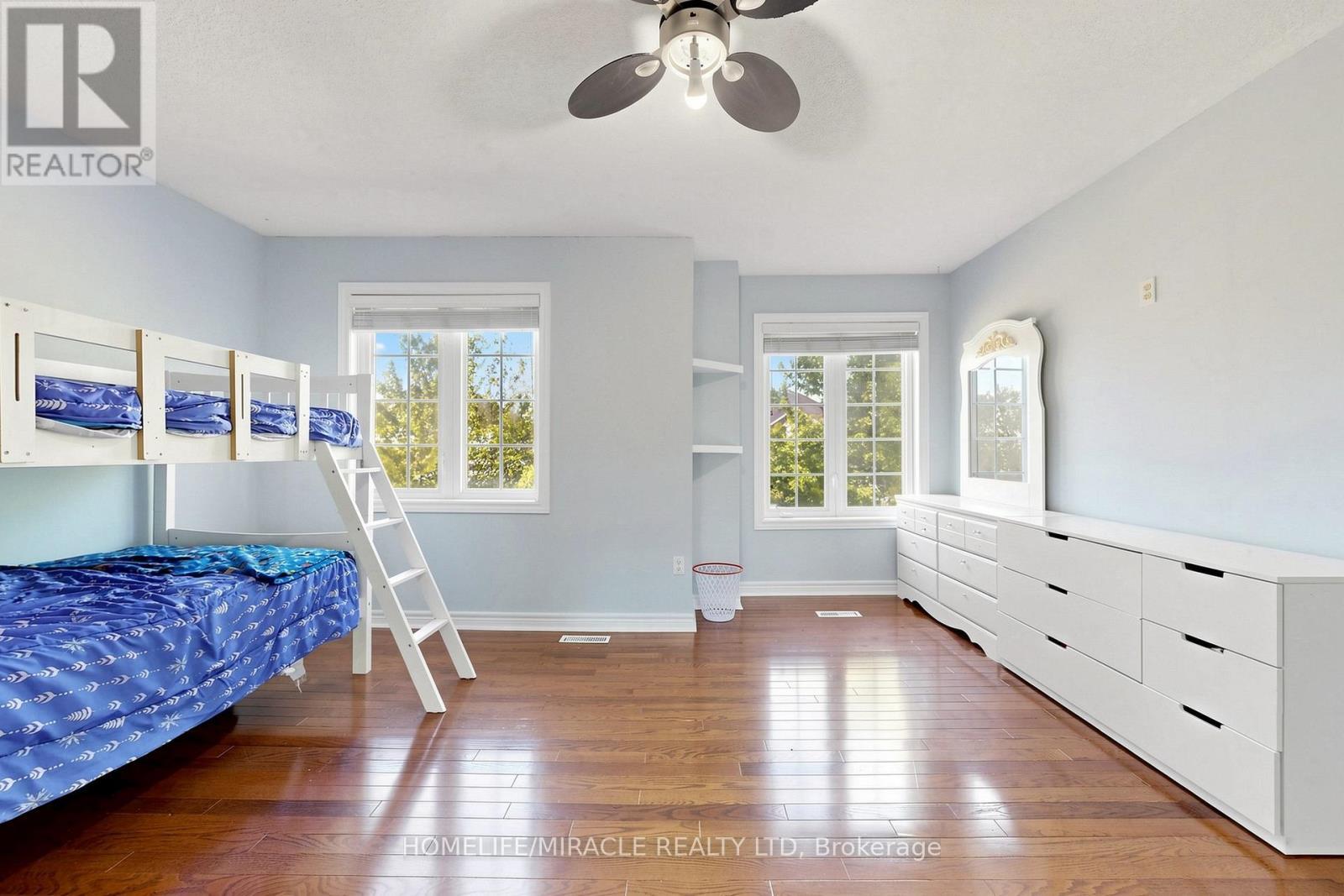 1026 Holdsworth Crescent, Milton, ON - Indoor Photo Showing Bedroom