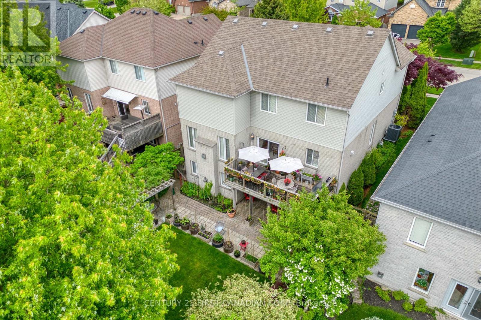 941 Barclay Road, London South (South L), ON - Outdoor With Deck Patio Veranda