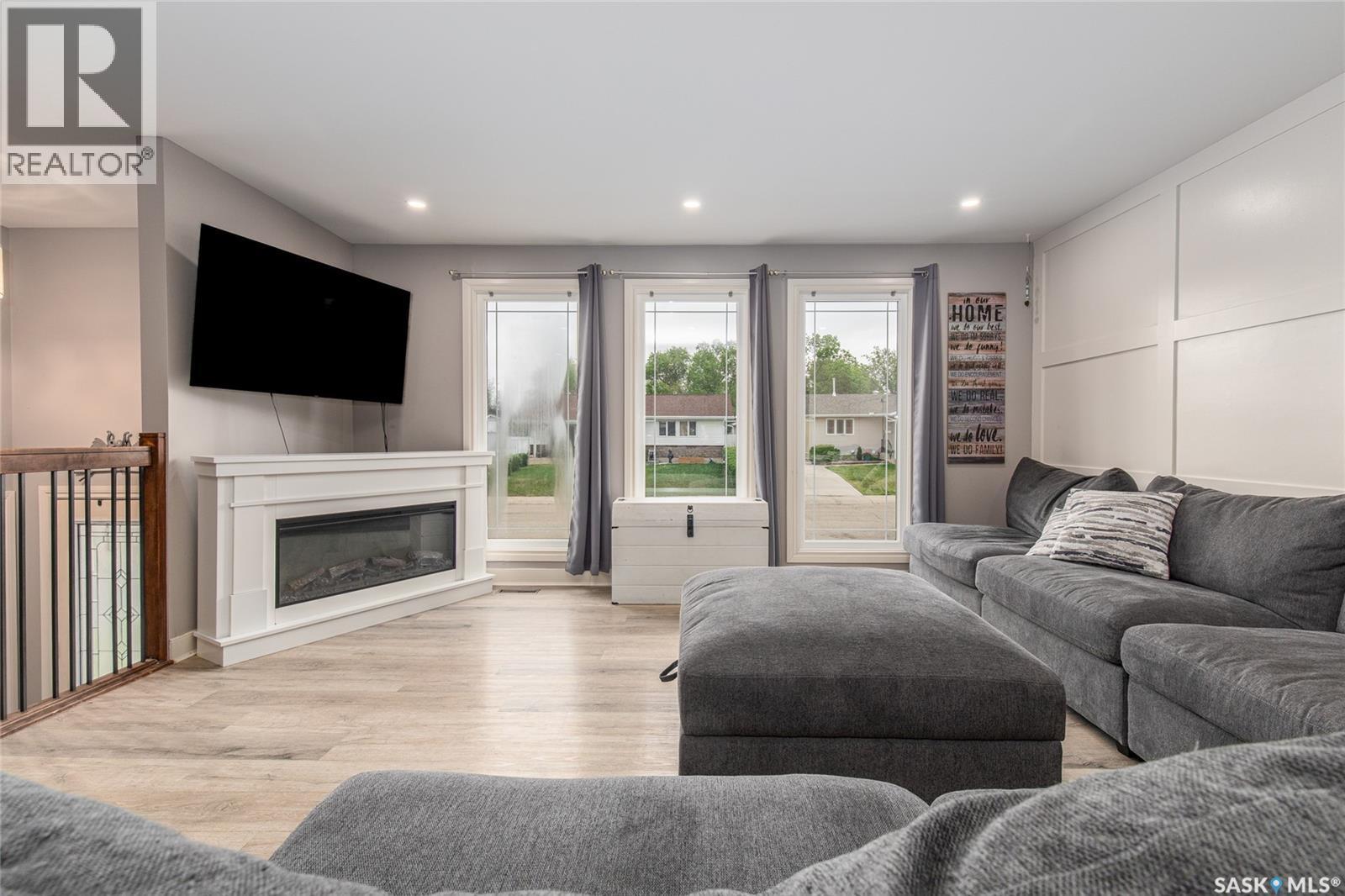 48 Aster Crescent, Moose Jaw, SK