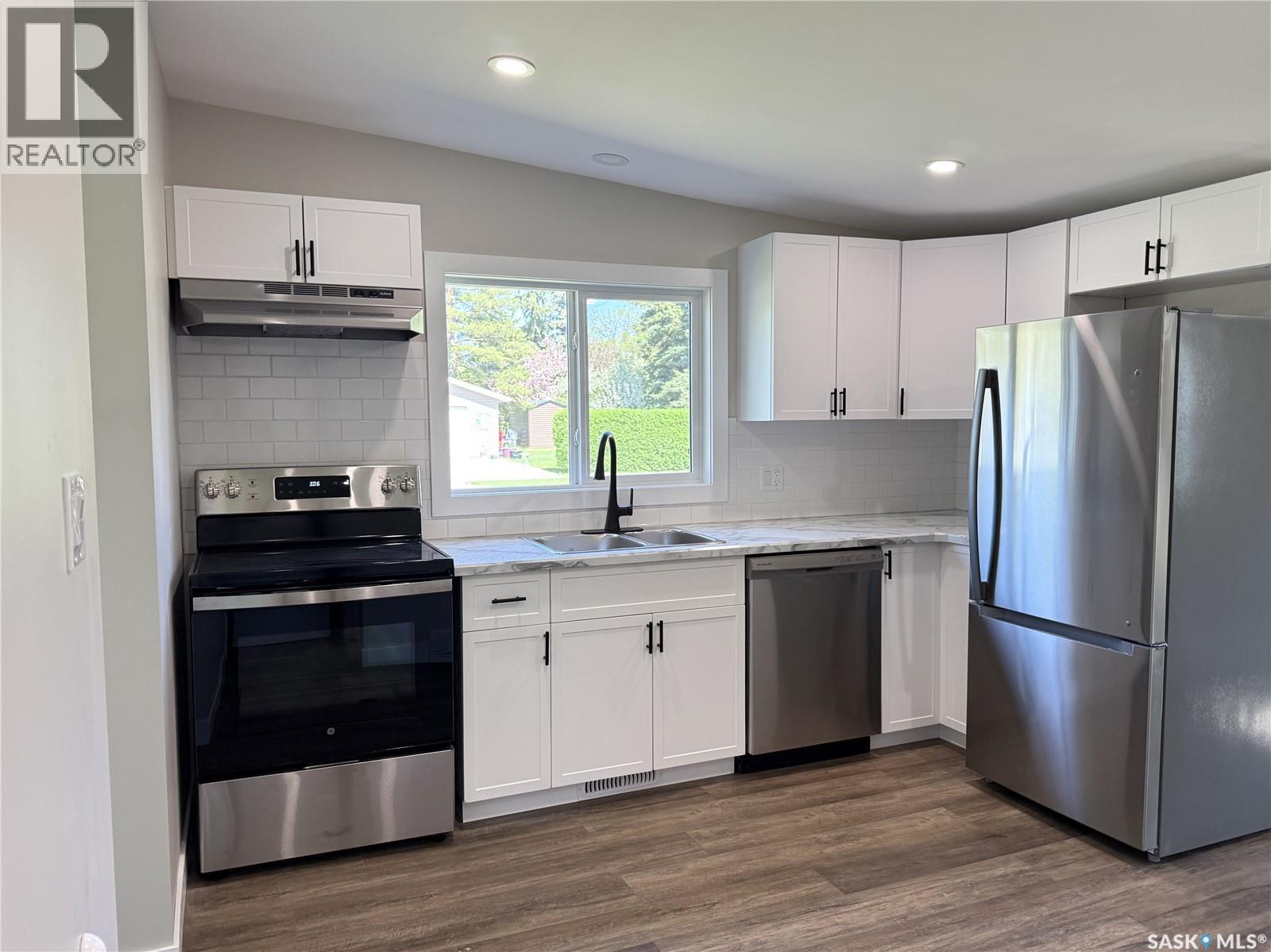 212 Garfield Street, Davidson, SK