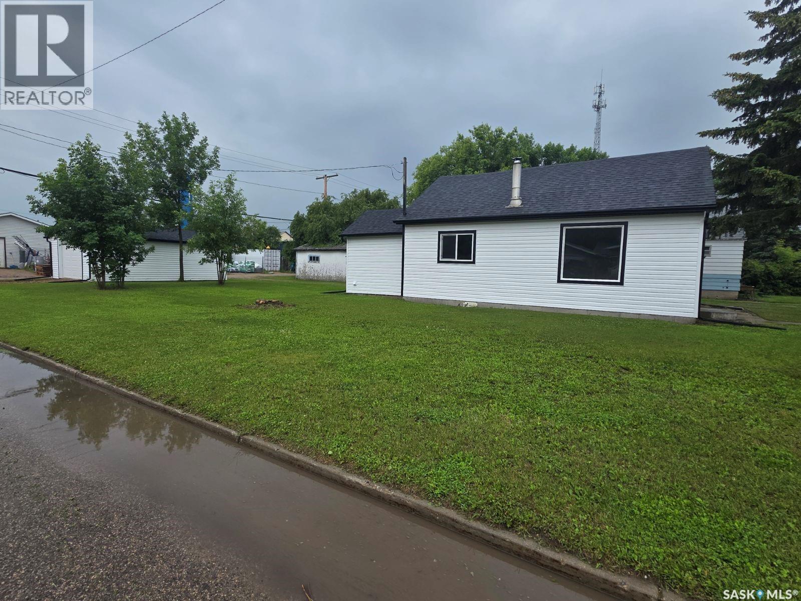 212 Garfield Street, Davidson, SK