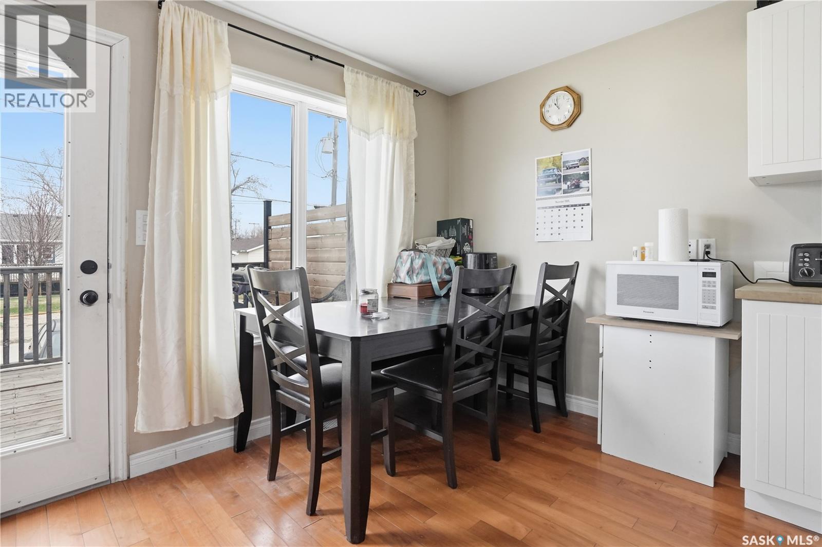 A-B 141 Queen Street, Elbow, SK - Indoor Photo Showing Dining Room
