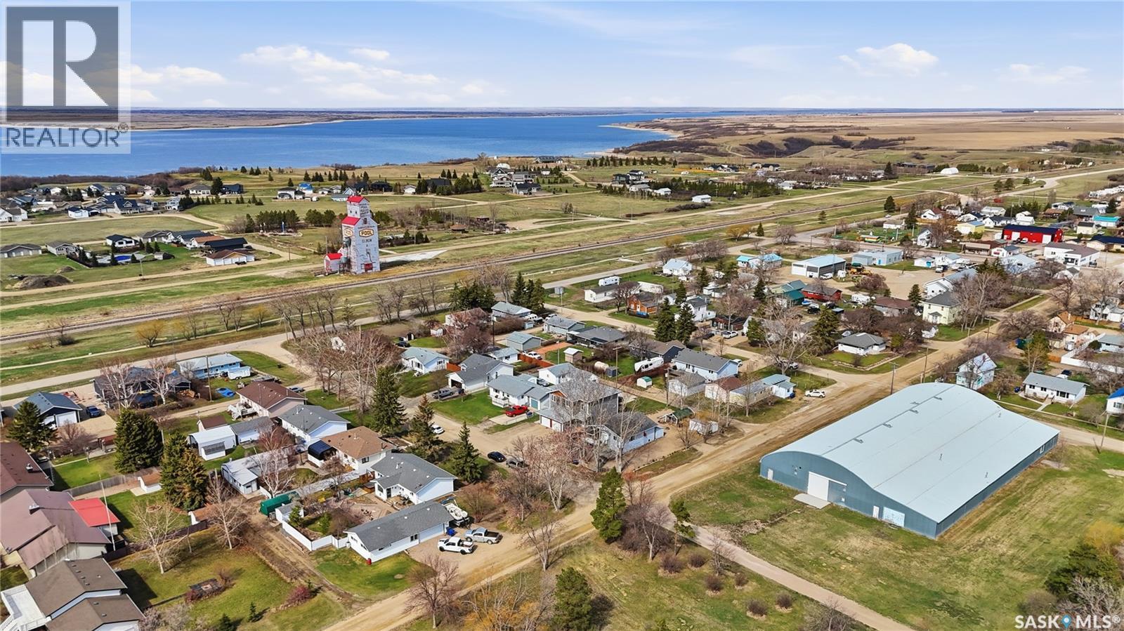 A-B 141 Queen Street, Elbow, SK - Outdoor With Body Of Water With View
