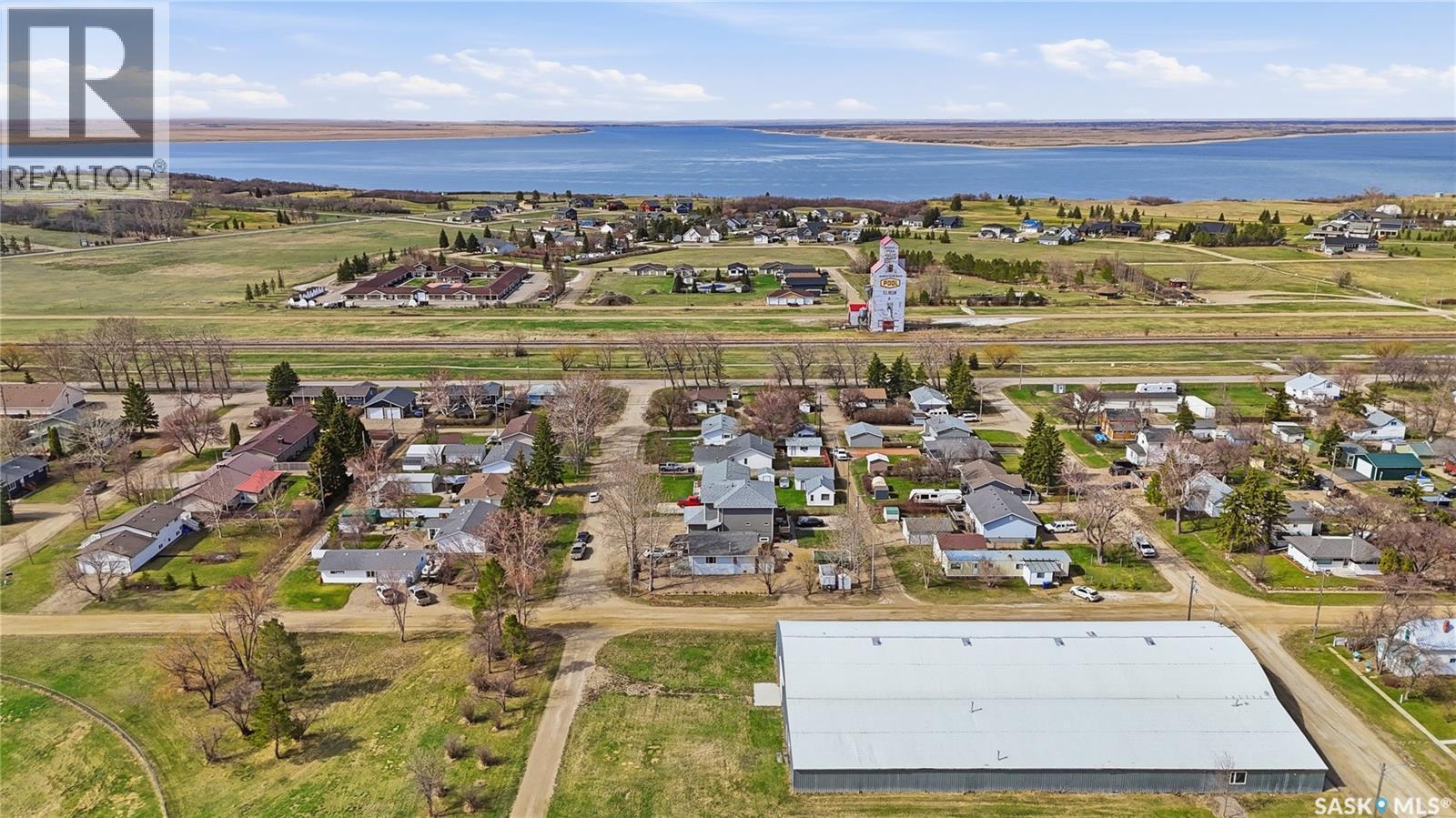 A-B 141 Queen Street, Elbow, SK - Outdoor With Body Of Water With View