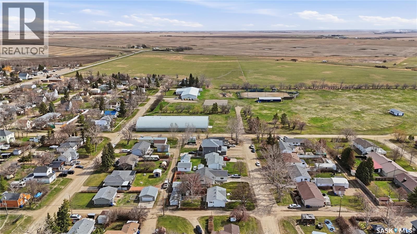 A-B 141 Queen Street, Elbow, SK - Outdoor With View