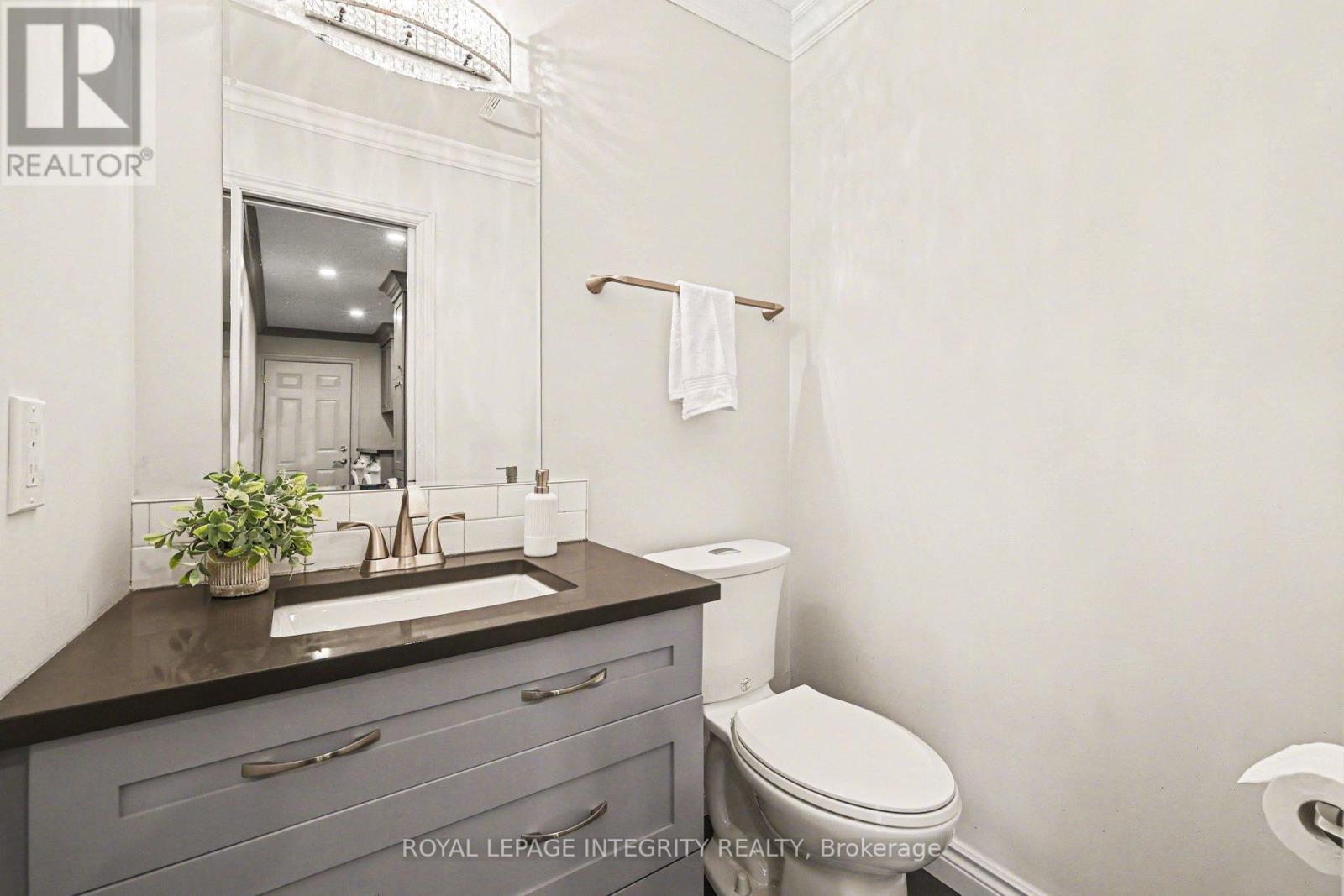 4 Pinecone Trail, Ottawa, ON - Indoor Photo Showing Bathroom