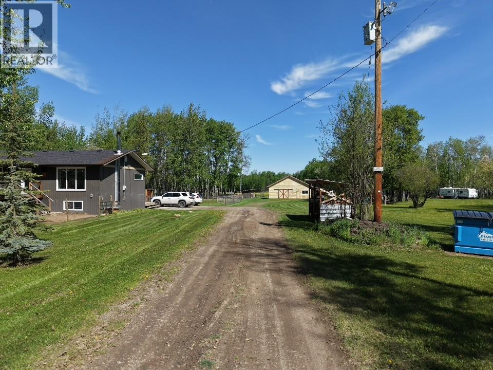 3988 Sweetwater Road, Dawson Creek, BC - Outdoor