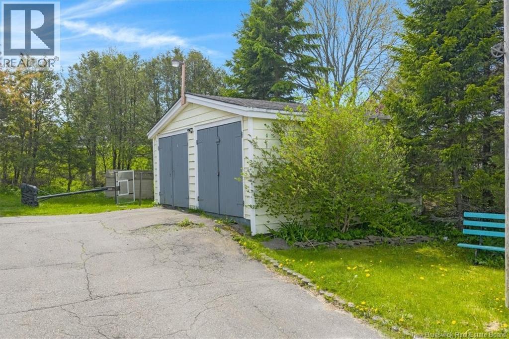 360 Riverview Drive, Saint John, NB - Outdoor