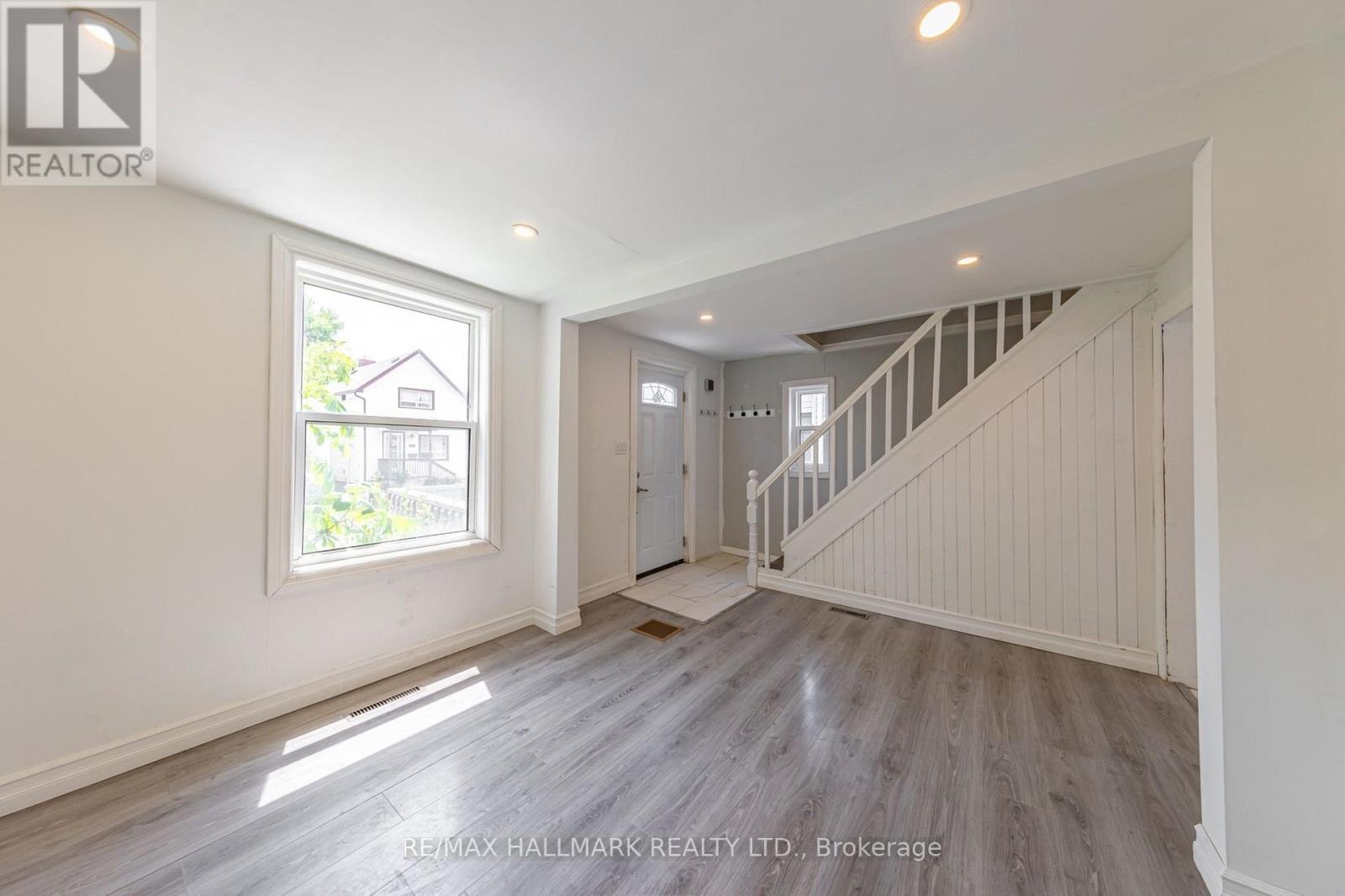 170 Elliott Street, Oshawa, ON