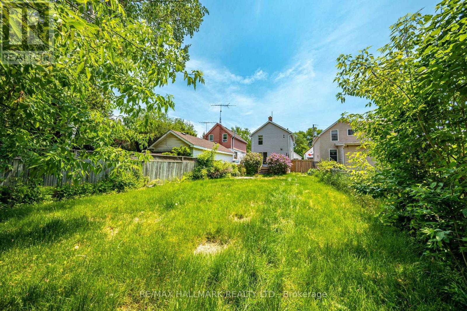 170 Elliott Street, Oshawa, ON