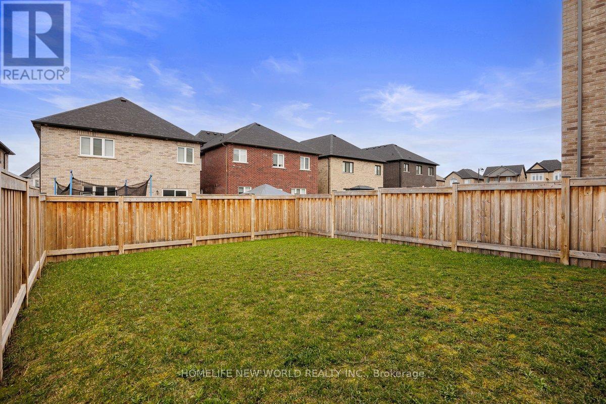 54 Tyndall Drive, Bradford West Gwillimbury, ON - Outdoor