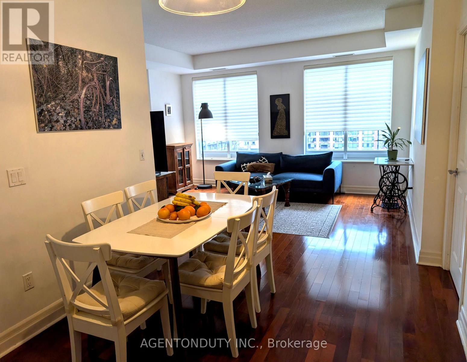 Living & Dining Room - 1009 - 35 Balmuto Street, Toronto, ON - Indoor Photo Showing Dining Room