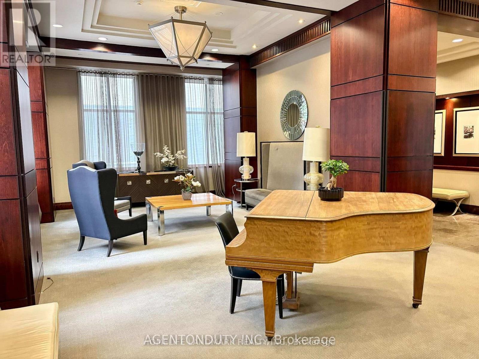 Lobby - 1009 - 35 Balmuto Street, Toronto, ON - Indoor Photo Showing Dining Room