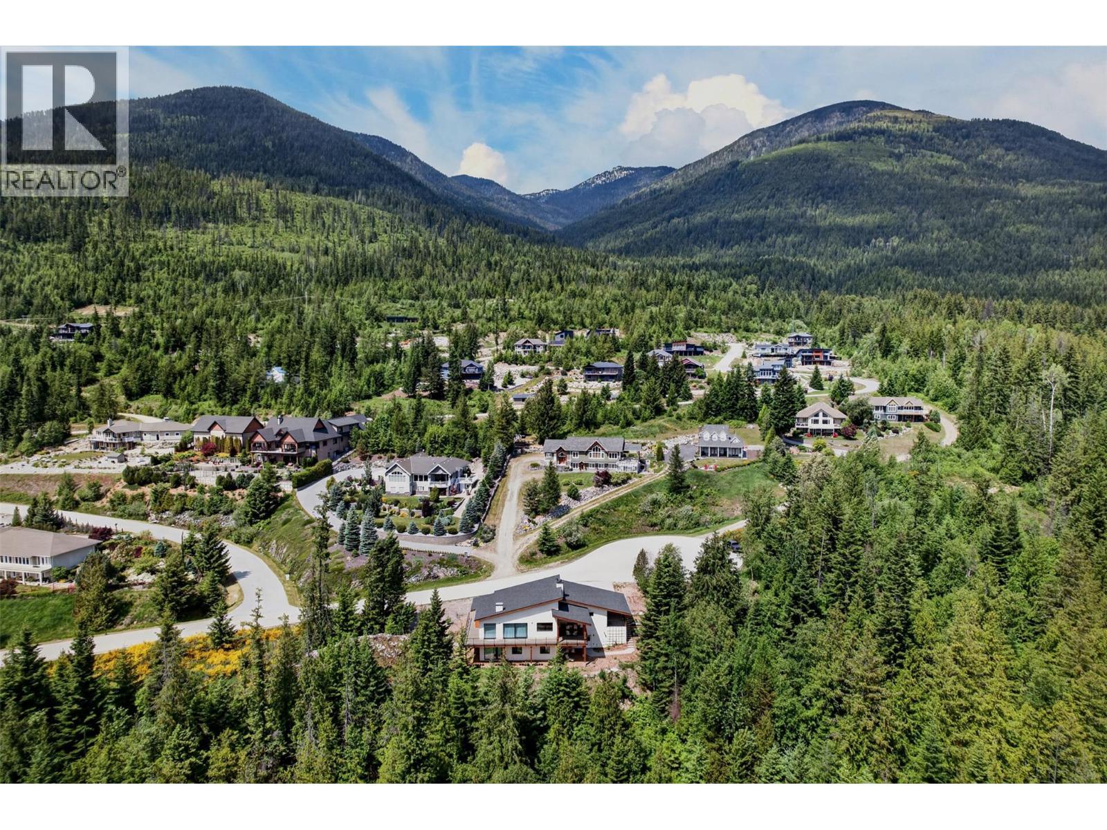 6804 Grandview Drive, Nelson, BC - Outdoor With View