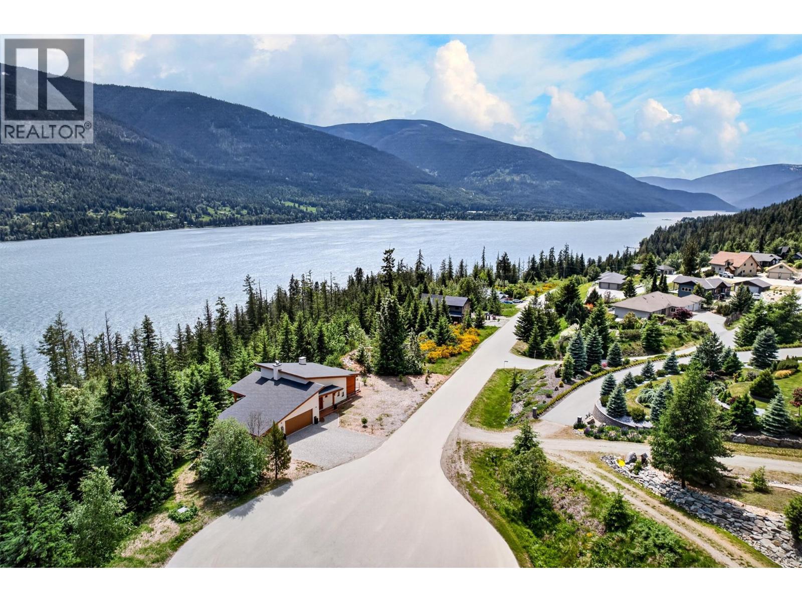 6804 Grandview Drive, Nelson, BC - Outdoor With Body Of Water With View