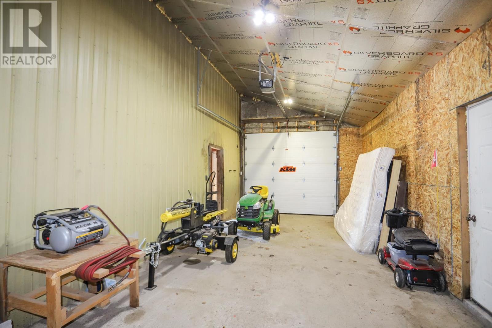476 Cloudslee Rd, Plummer Additional Township, ON - Indoor