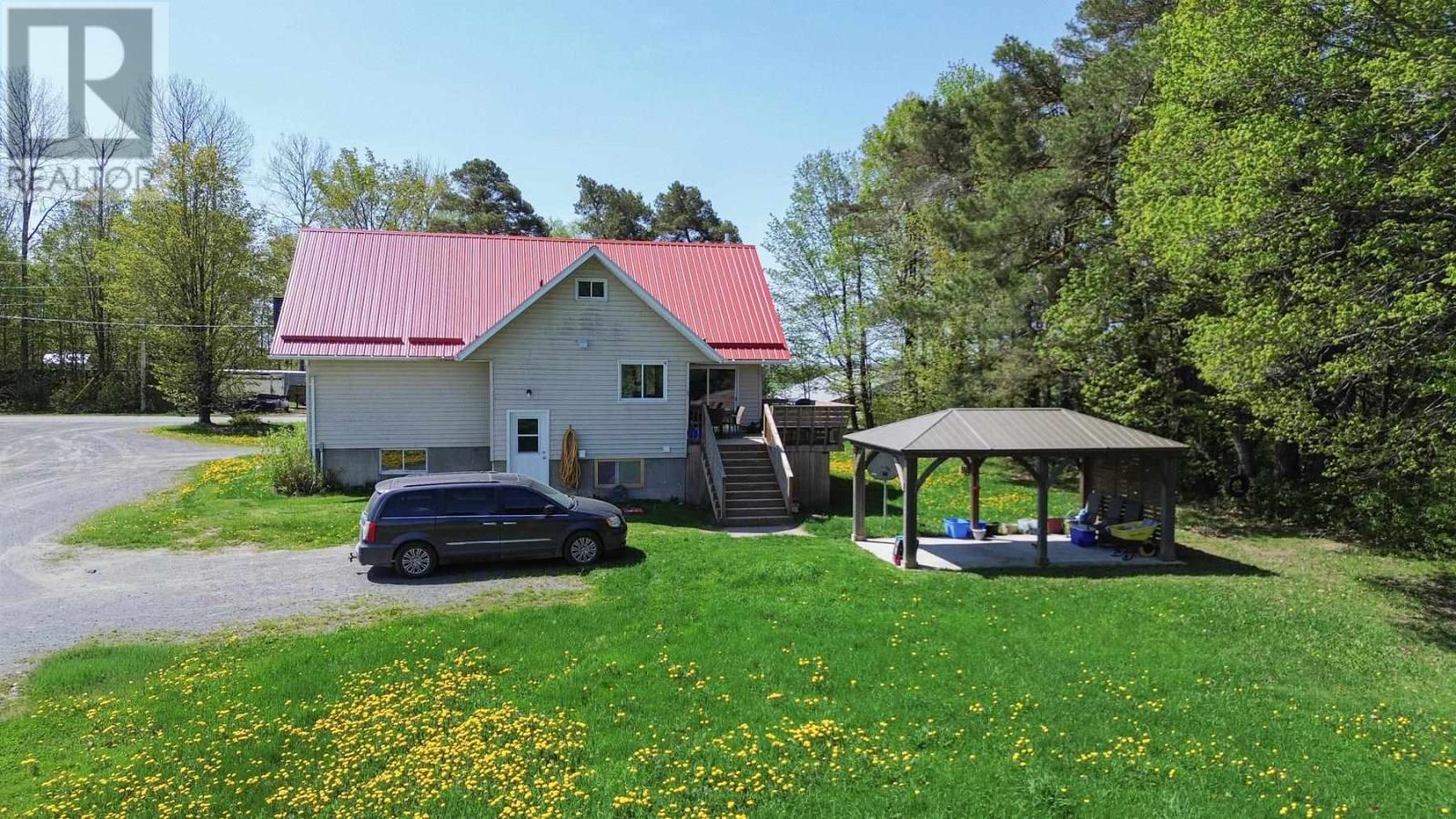 476 Cloudslee Rd, Plummer Additional Township, ON - Outdoor