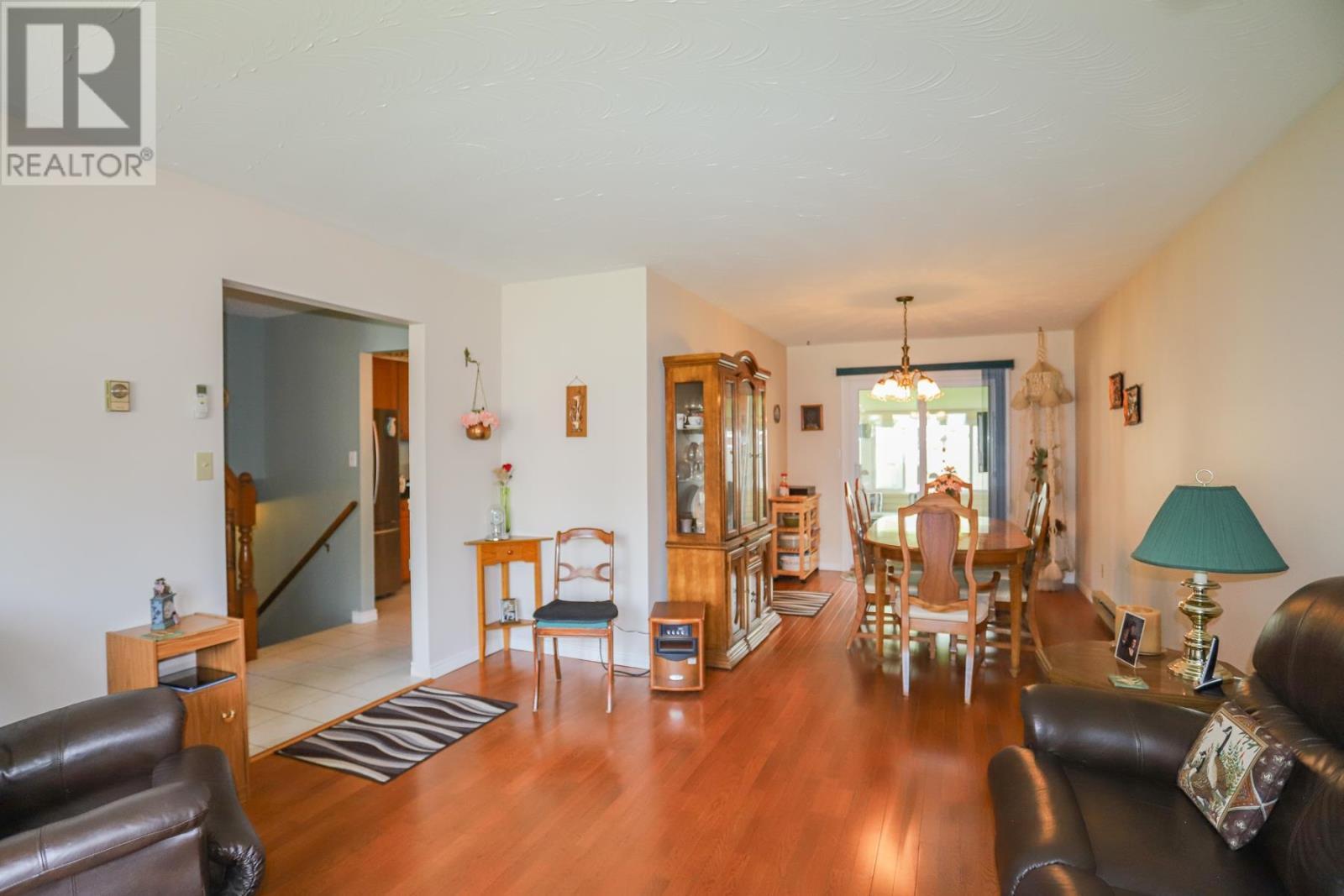 34 Taskar Dr, Sault Ste. Marie, ON - Indoor Photo Showing Living Room