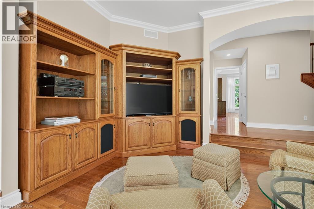 6786 Christine Court, Niagara Falls, ON - Indoor