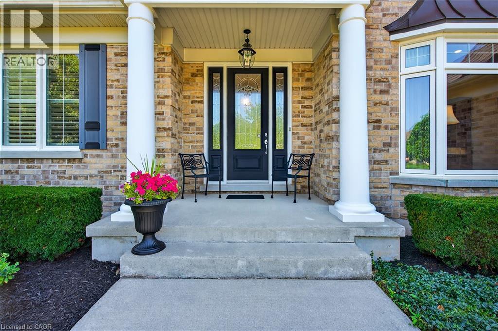 6786 Christine Court, Niagara Falls, ON - Outdoor