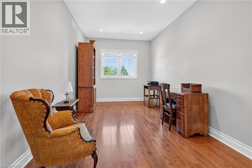 6786 Christine Court, Niagara Falls, ON - Indoor Photo Showing Other Room