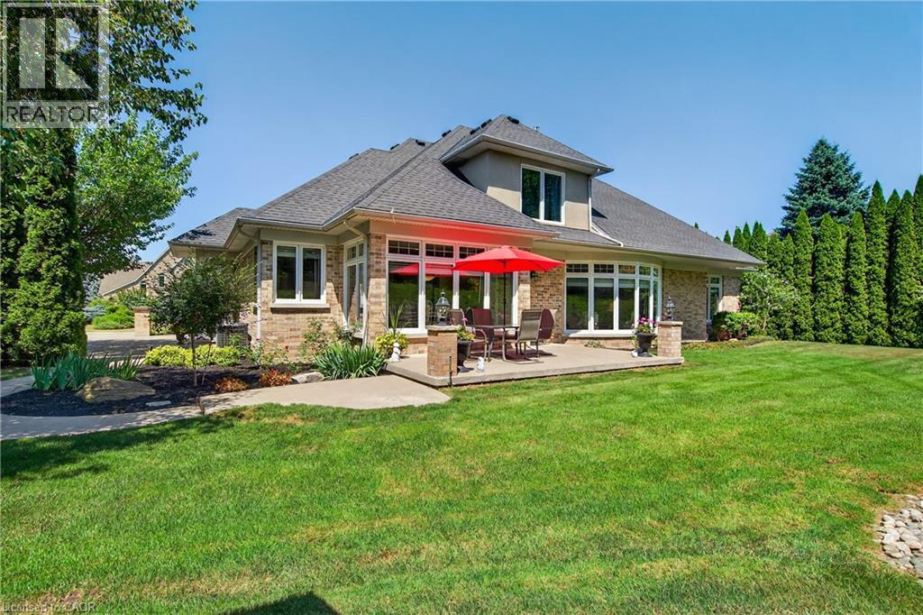 6786 Christine Court, Niagara Falls, ON - Outdoor