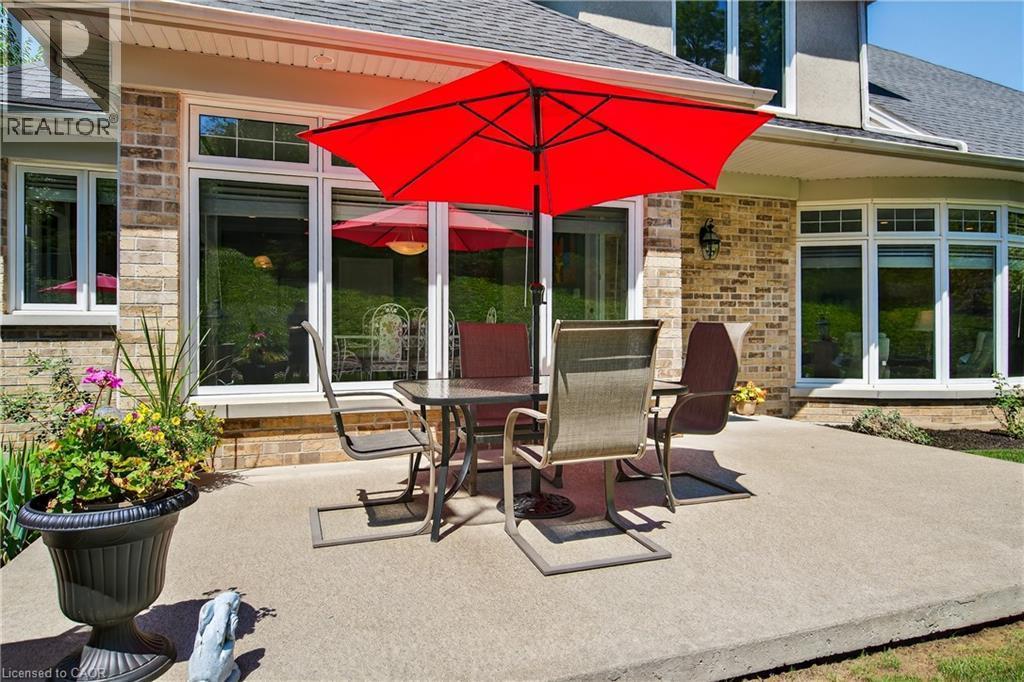 6786 Christine Court, Niagara Falls, ON - Outdoor With Deck Patio Veranda