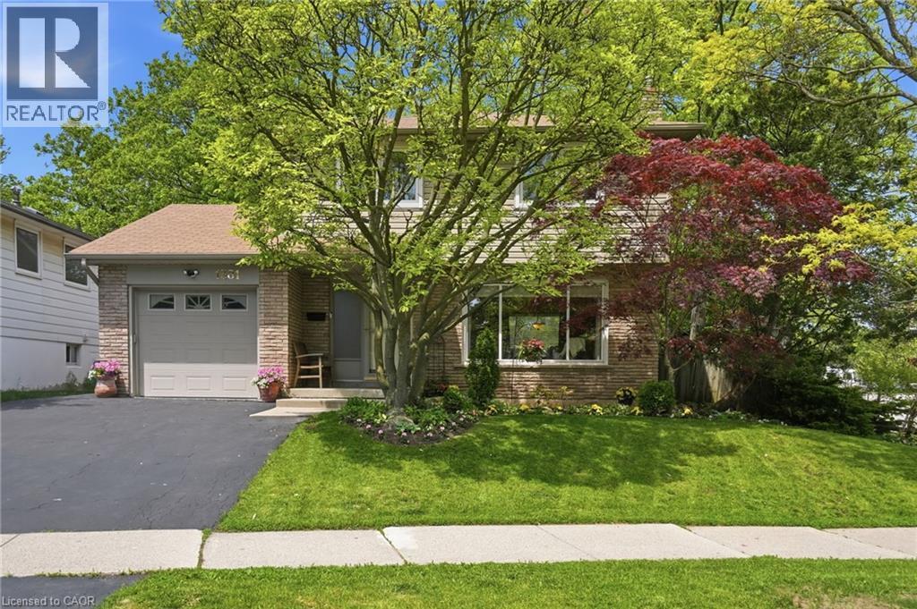 1381 Majestic Drive, Burlington, ON - Outdoor