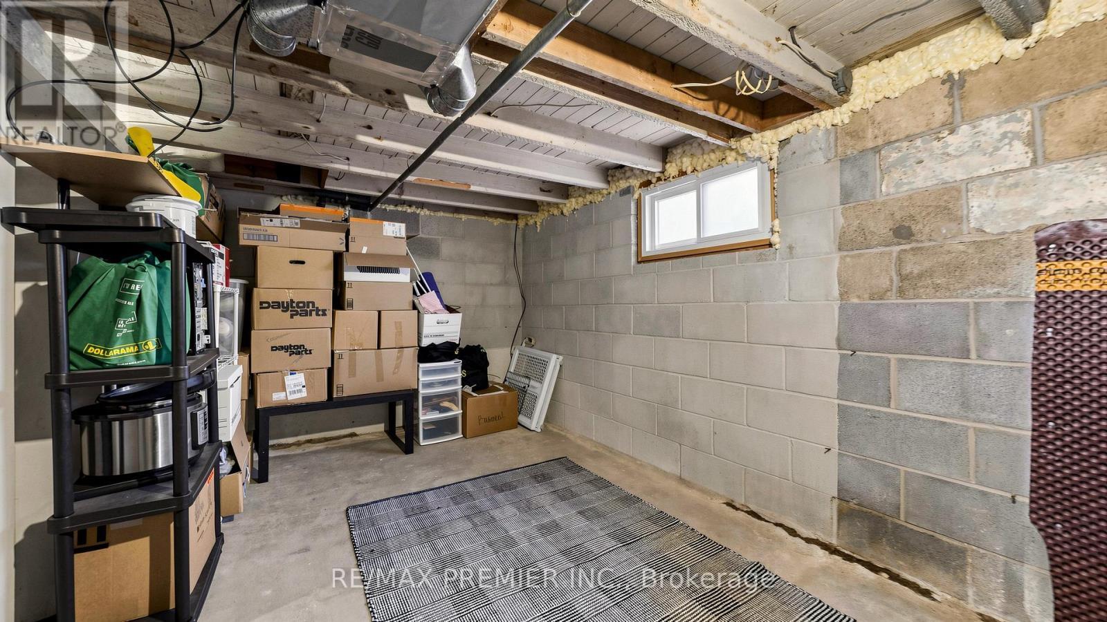 27 Cambridge Avenue, Hamilton, ON - Indoor Photo Showing Basement