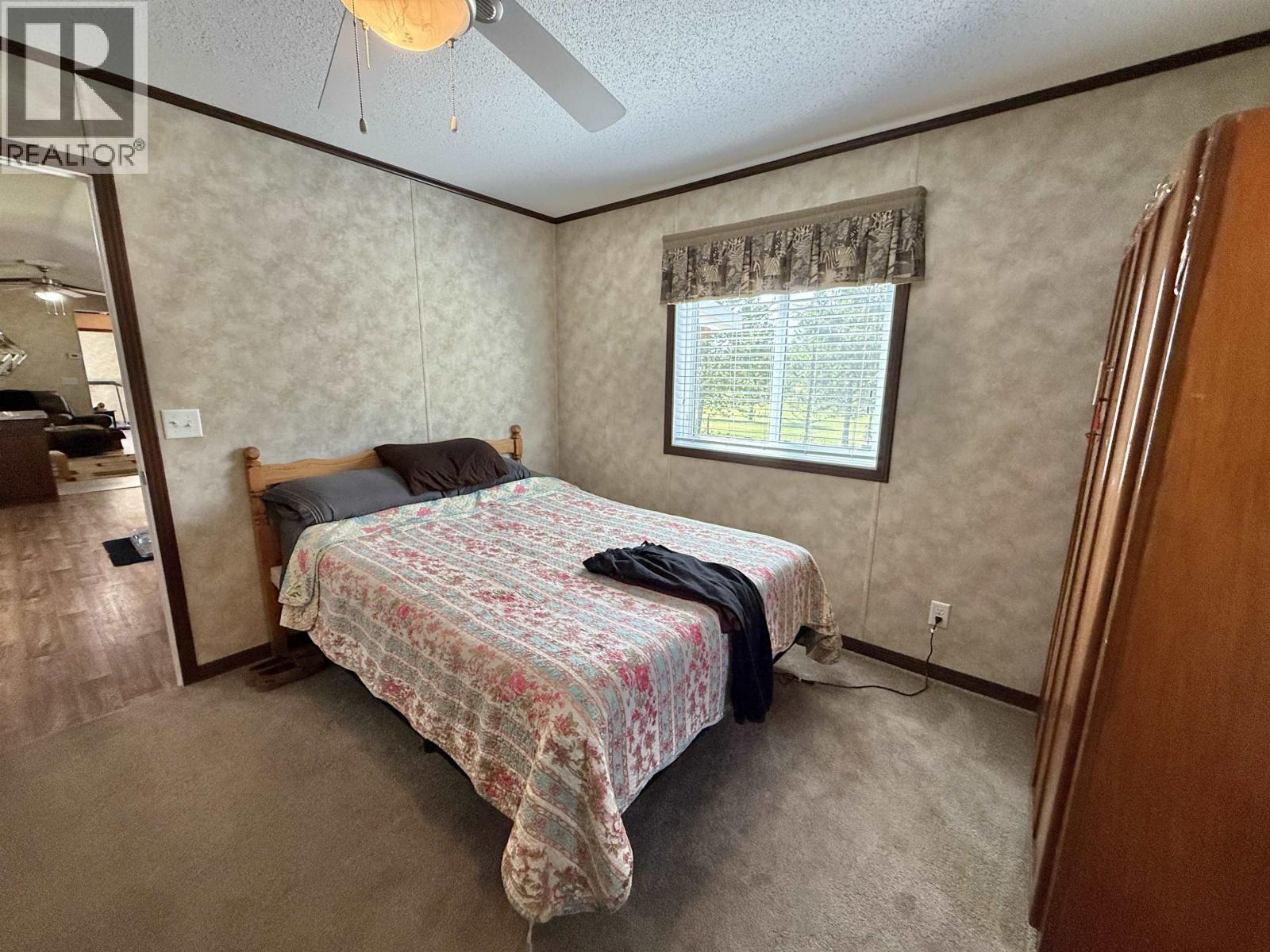 2305 Murray Road, Quesnel, BC - Indoor Photo Showing Bedroom