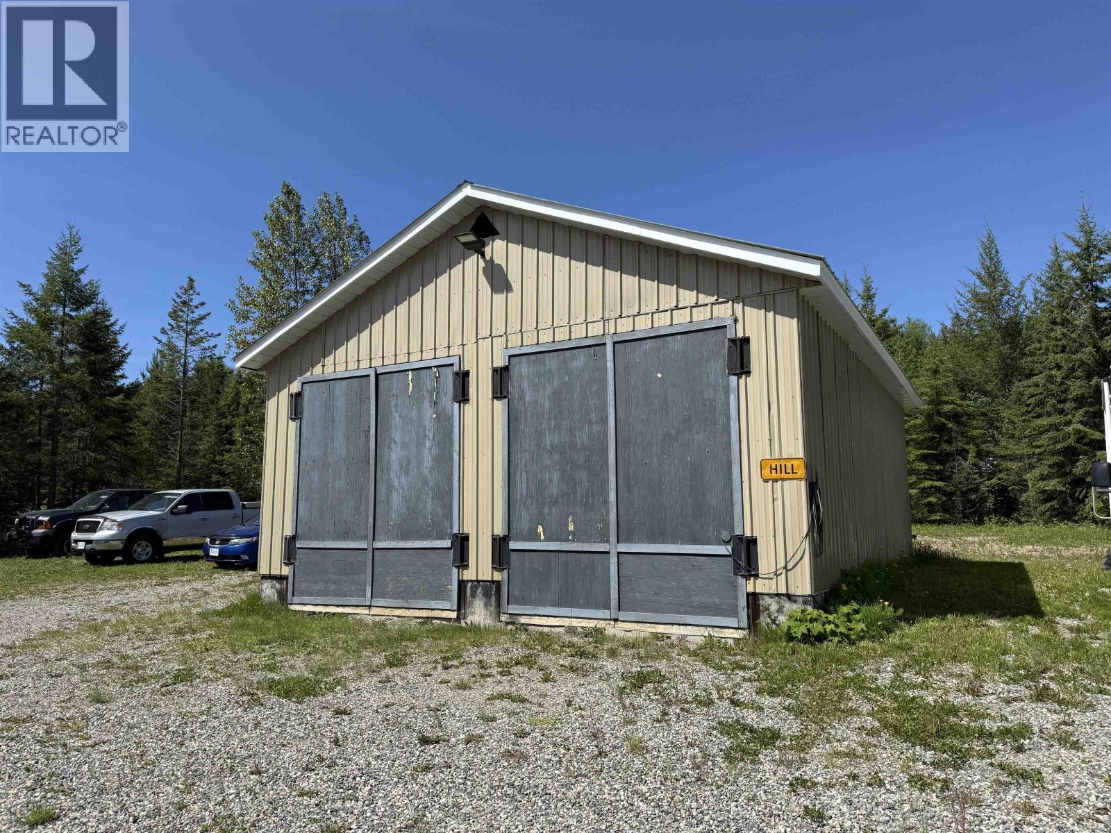 2305 Murray Road, Quesnel, BC - Outdoor With Exterior