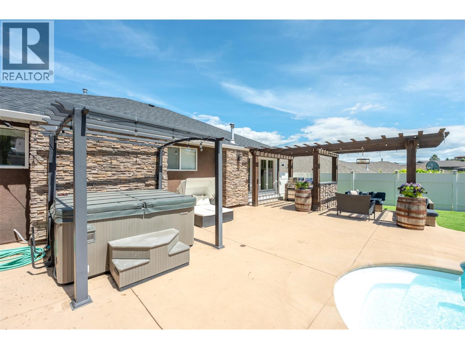 12104 Golf Course Drive, Osoyoos, BC