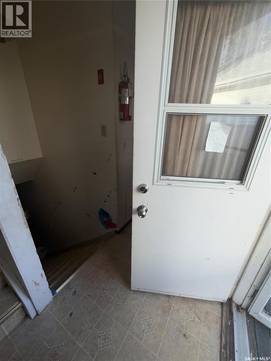 318 25Th Street E, Prince Albert, SK - Indoor Photo Showing Other Room